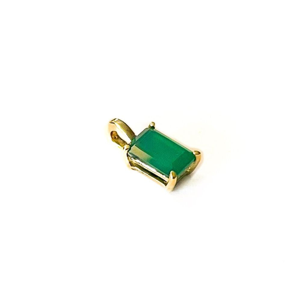 9ct gold baguette pendant with green onyx gemstone