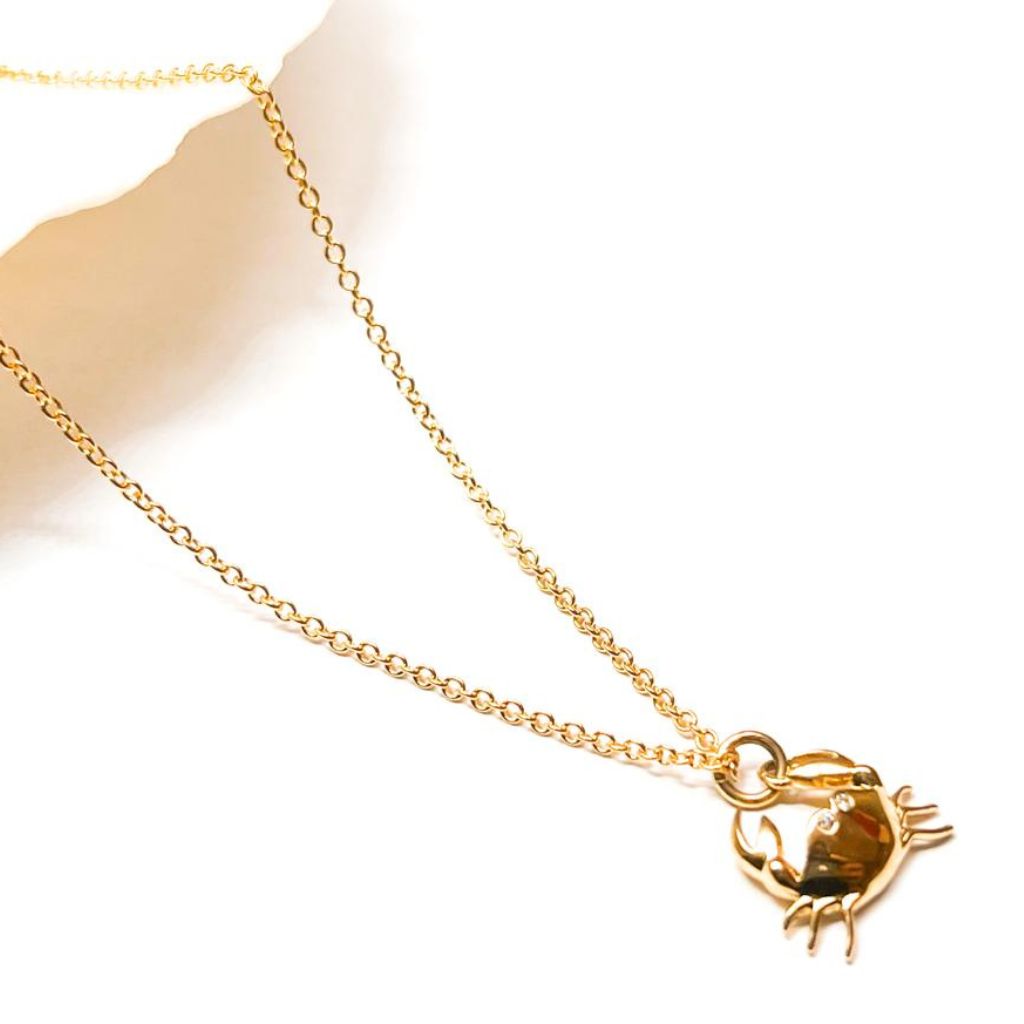 9ct yellow gold crab pendant necklace and white diamonds