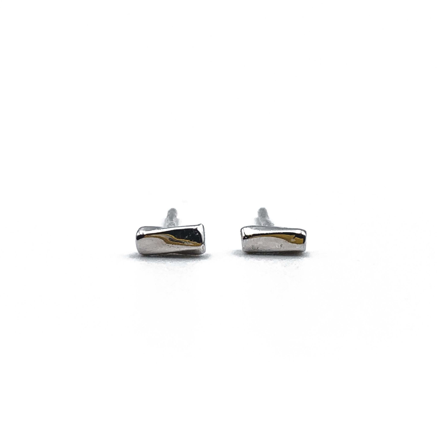 9ct Solid Gold Bar Studs