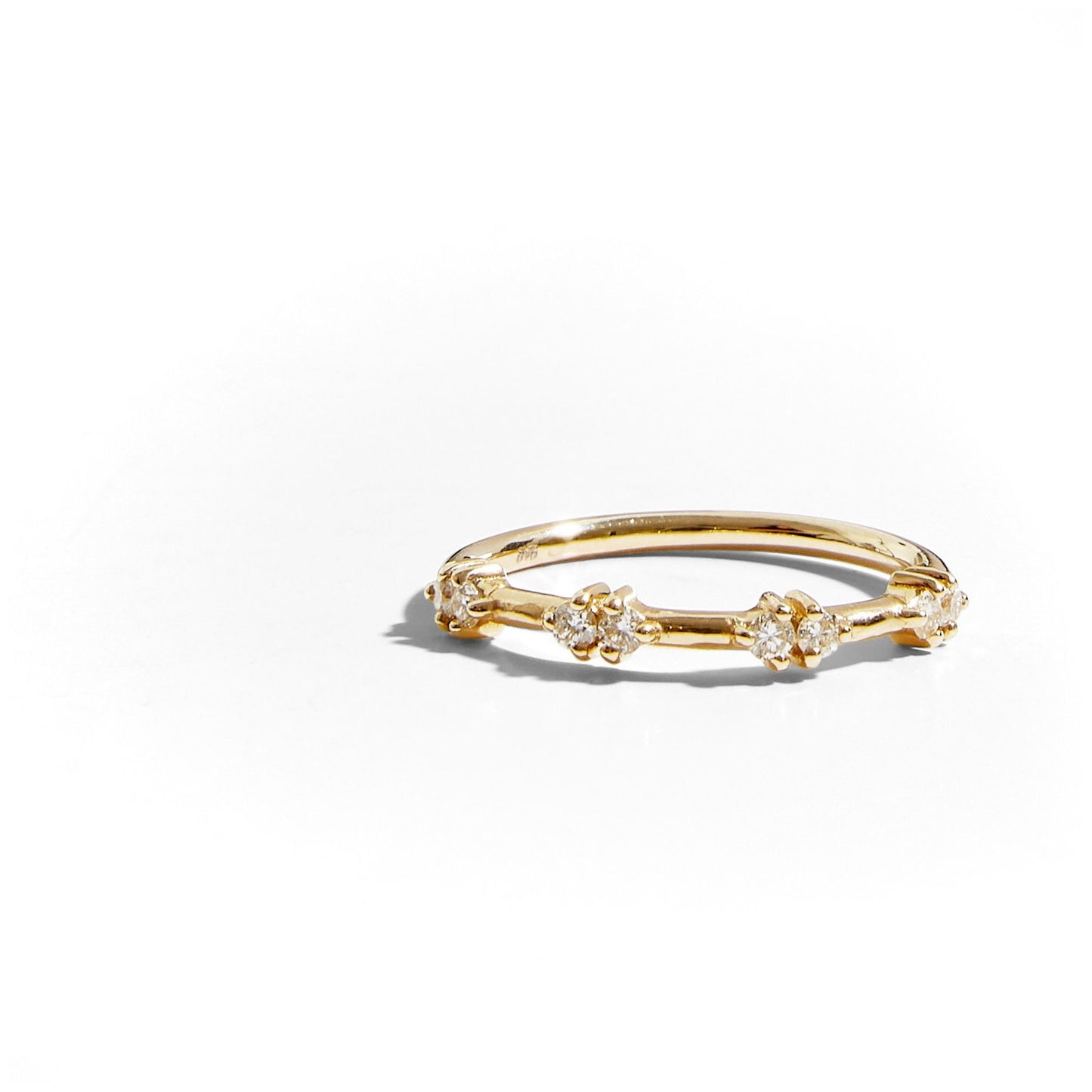 The Fine Ring - Natural Diamond