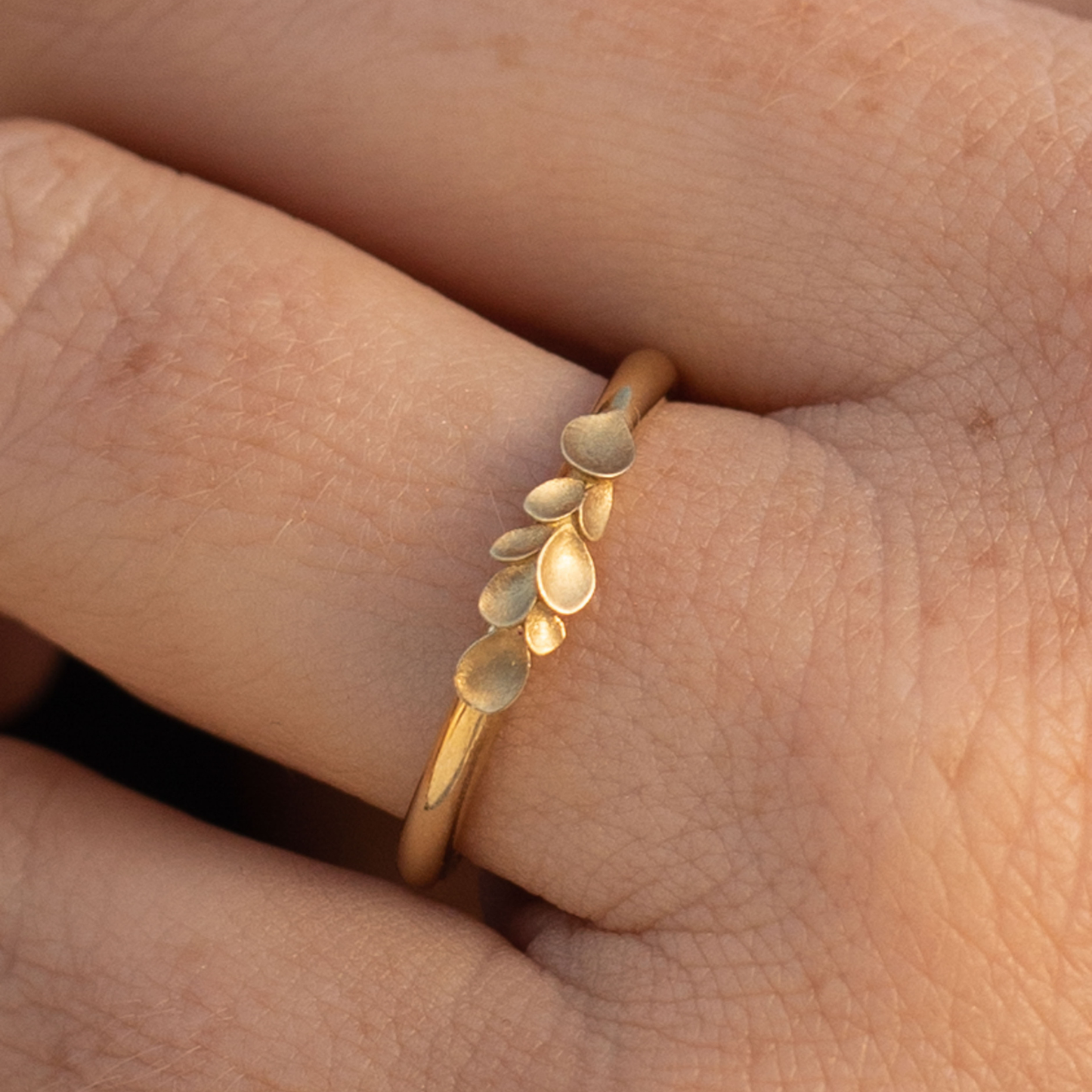 9ct Iconic Thor Ring