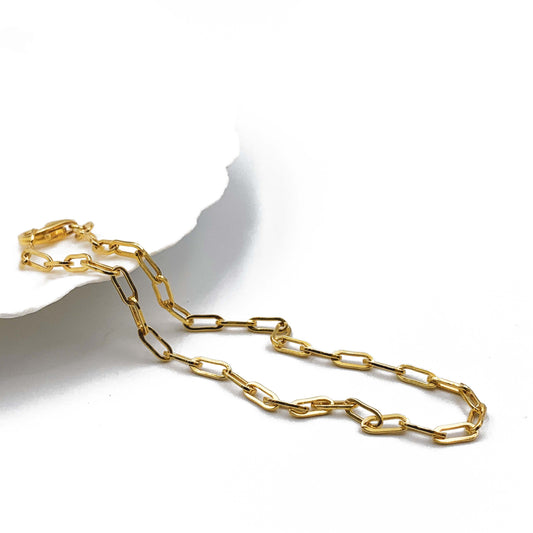 9ct gold paperclip chain bracelet with elongated polished links by Thor Collective